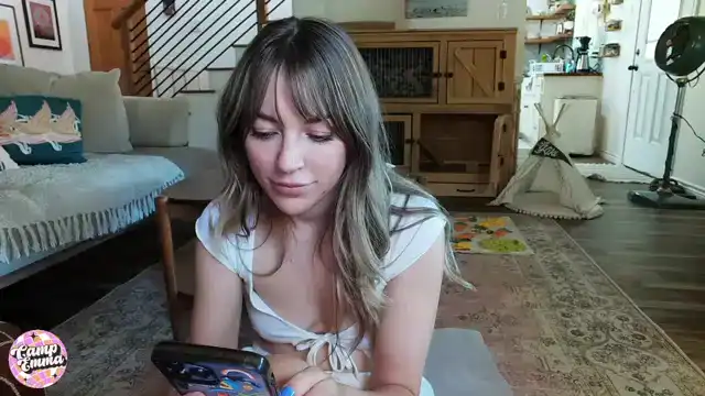 Emmastarseed – Myfreecams Live Sex Cam Recording – 2025-11-15 18:58:57