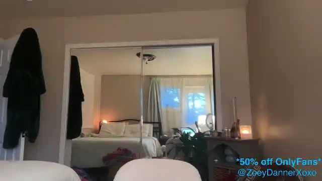 Zoeydanner – Myfreecams Live Sex Cam Recording – 2025-02-25 06:20:05