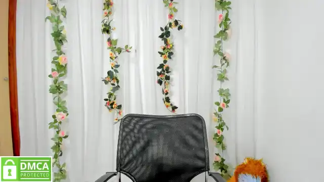 Floweroflion – Myfreecams Live Sex Cam Recording – 2025-04-10 14:35:33