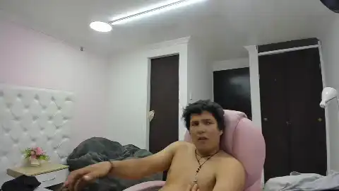 Charles-saenz-and-emily – Flirt4free Live Sex Cam Recording – 2025-07-28 03:43:02