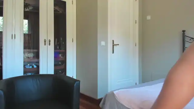 Okssanna1 – Myfreecams Live Sex Cam Recording – 2025-01-27 09:09:54