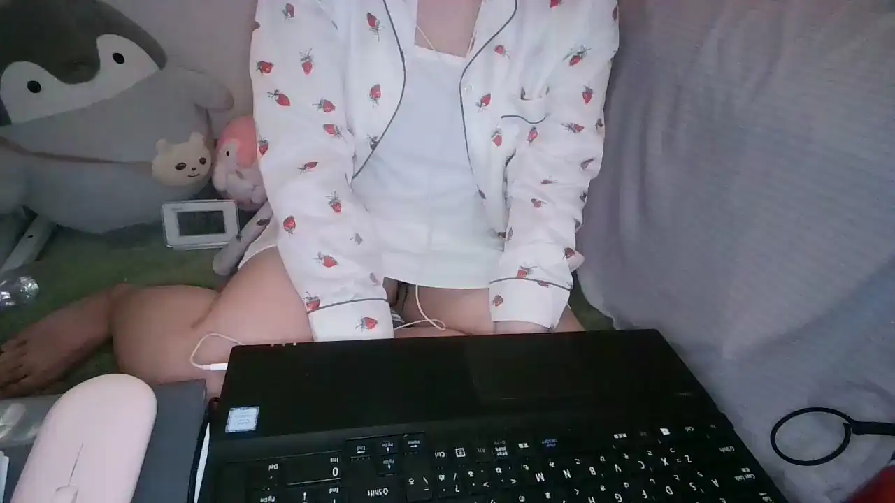 Amanehoney – Sakuralive Live Sex Cam Recording – 2026-06-10 00:41:46