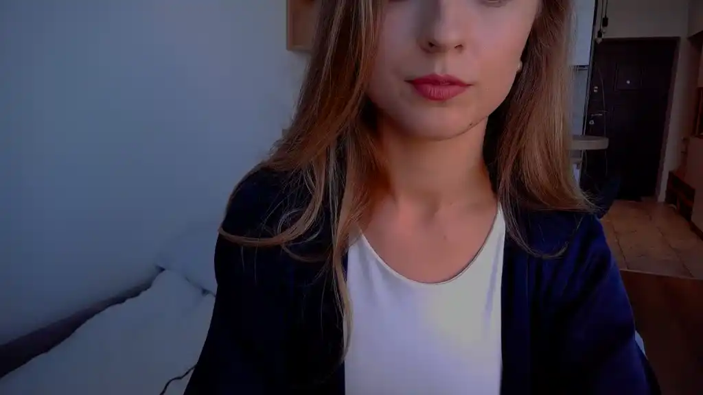 Karolinamanuuu – Showup Live Sex Cam Recording – 2026-05-02 13:23:13