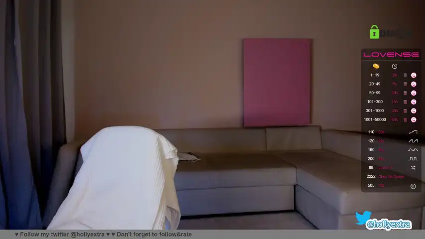 Hollyextra – Chaturbate Live Sex Cam Recording – 2025-01-15 08:52:34