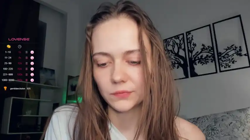 Marieeedwards – Stripchat Live Sex Cam Recording – 2025-05-19 22:17:11