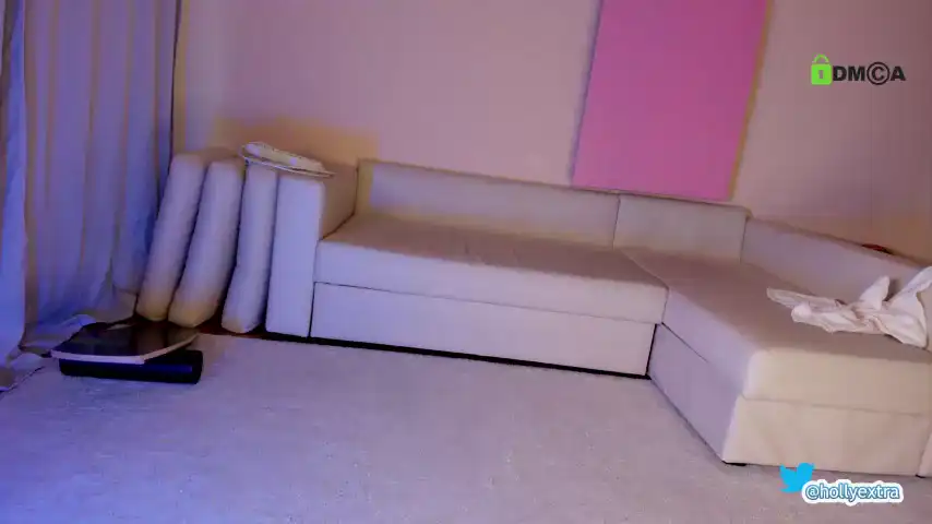 Hollyextra – Chaturbate Live Sex Cam Recording – 2025-07-25 22:40:09