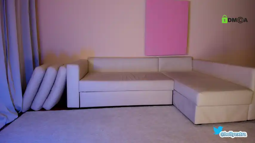 Hollyextra – Chaturbate Live Sex Cam Recording – 2025-12-07 02:53:29