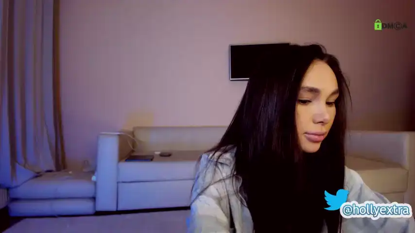 Hollyextra – Chaturbate Live Sex Cam Recording – 2025-01-01 15:36:44