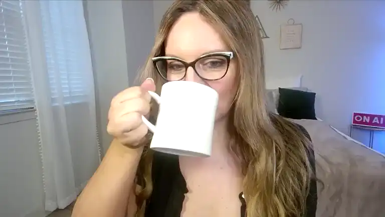 Alisonhomealone – Streamate Live Sex Cam Recording – 2026-07-15 16:02:48