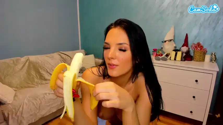 Amisgold – Camsoda Live Sex Cam Recording – 2025-06-04 17:39:28