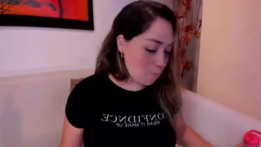 Heidyjhonss – Amateur.tv Live Sex Cam Recording – 2025-12-20 20:50:53