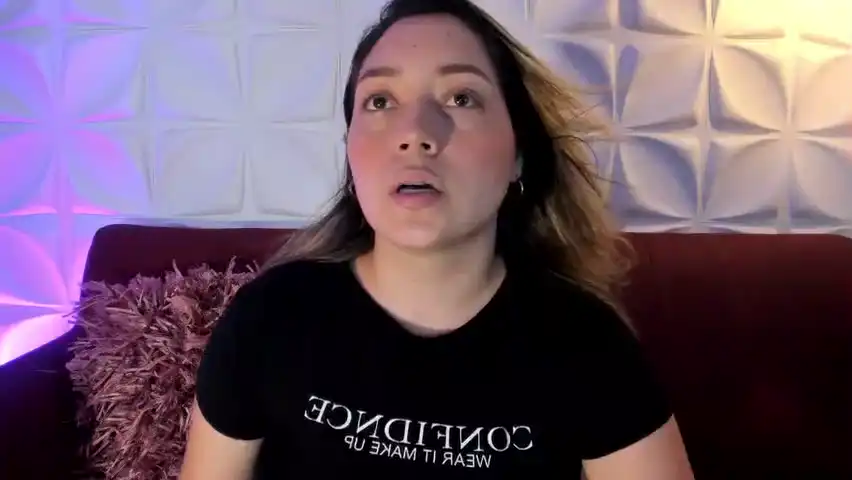 Heidyjhonss – Amateur.tv Live Sex Cam Recording – 2025-11-21 02:44:21