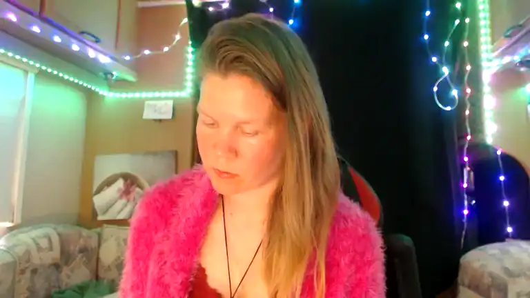 Missmdf – Streamate Live Sex Cam Recording – 2025-06-17 18:13:50