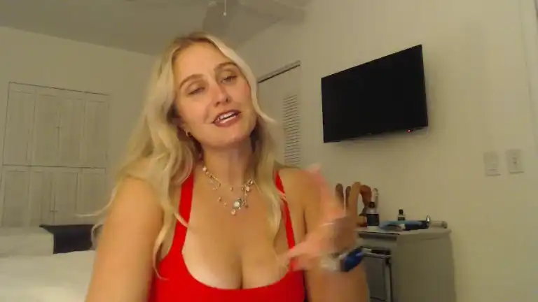 Savluv – Streamate Live Sex Cam Recording – 2026-04-10 05:17:00