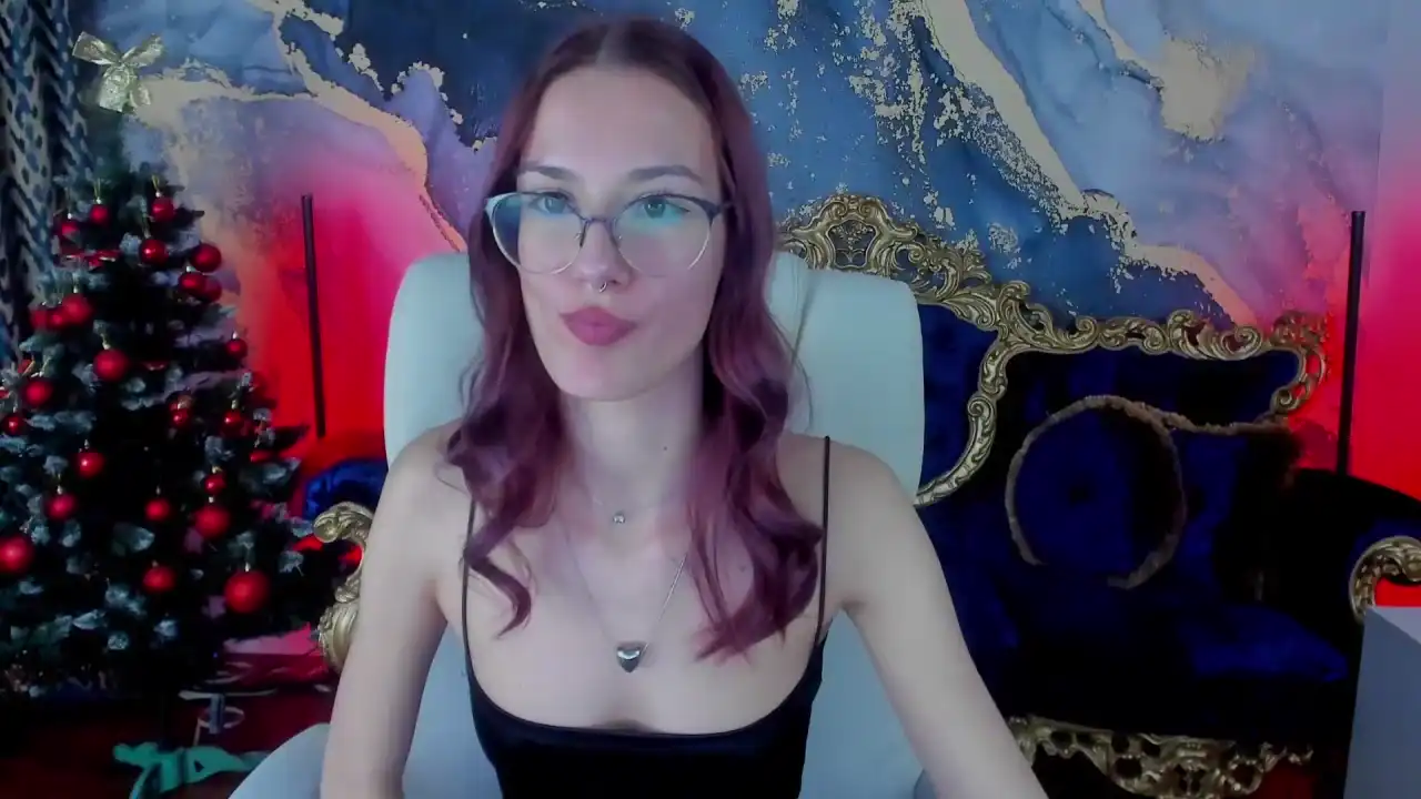 Cozymell – Stripchat Live Sex Cam Recording – 2025-04-20 08:44:28