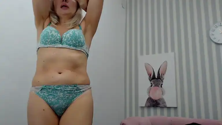 Yrhotabbyx – Streamate Live Sex Cam Recording – 2025-04-23 13:48:43