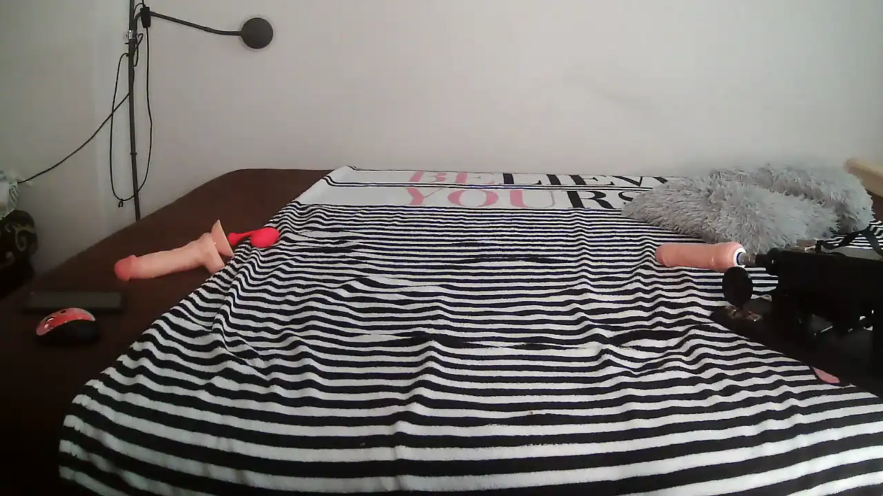 Seexi30_ – Showup Live Sex Cam Recording – 2025-02-24 03:23:42