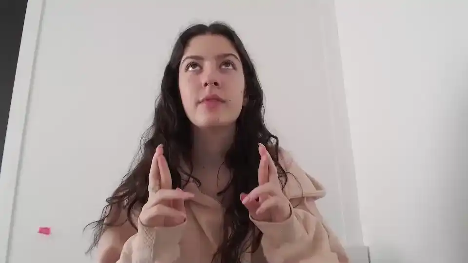 Frenchava – Chaturbate Live Sex Cam Recording – 2025-05-18 13:27:26