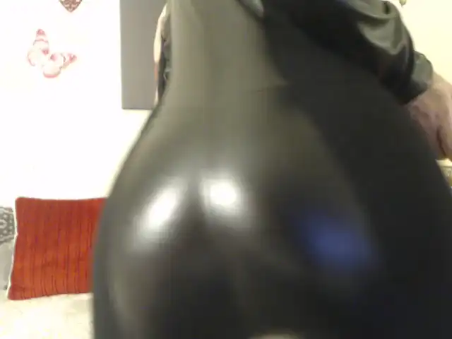 Goodsnowqueen – Bongacams Live Sex Cam Recording – 2025-11-22 04:02:38
