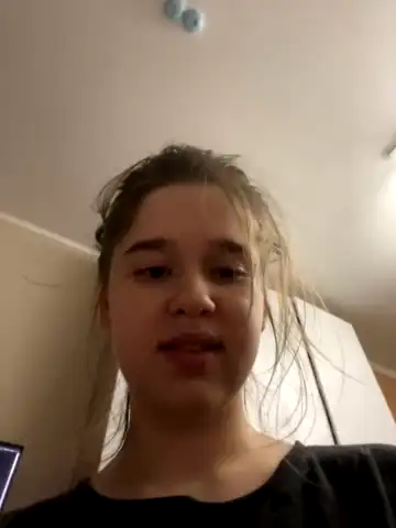 Hornygirlh – Stripchat Live Sex Cam Recording – 2026-04-27 21:42:34
