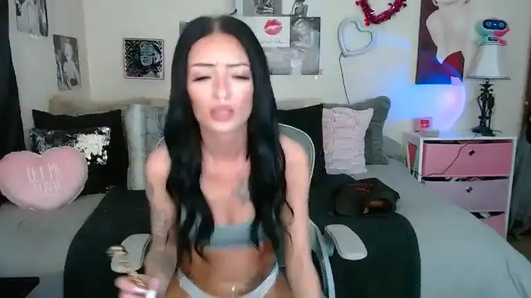 Marilynjenelle – Streamate Live Sex Cam Recording – 2025-09-14 12:37:20