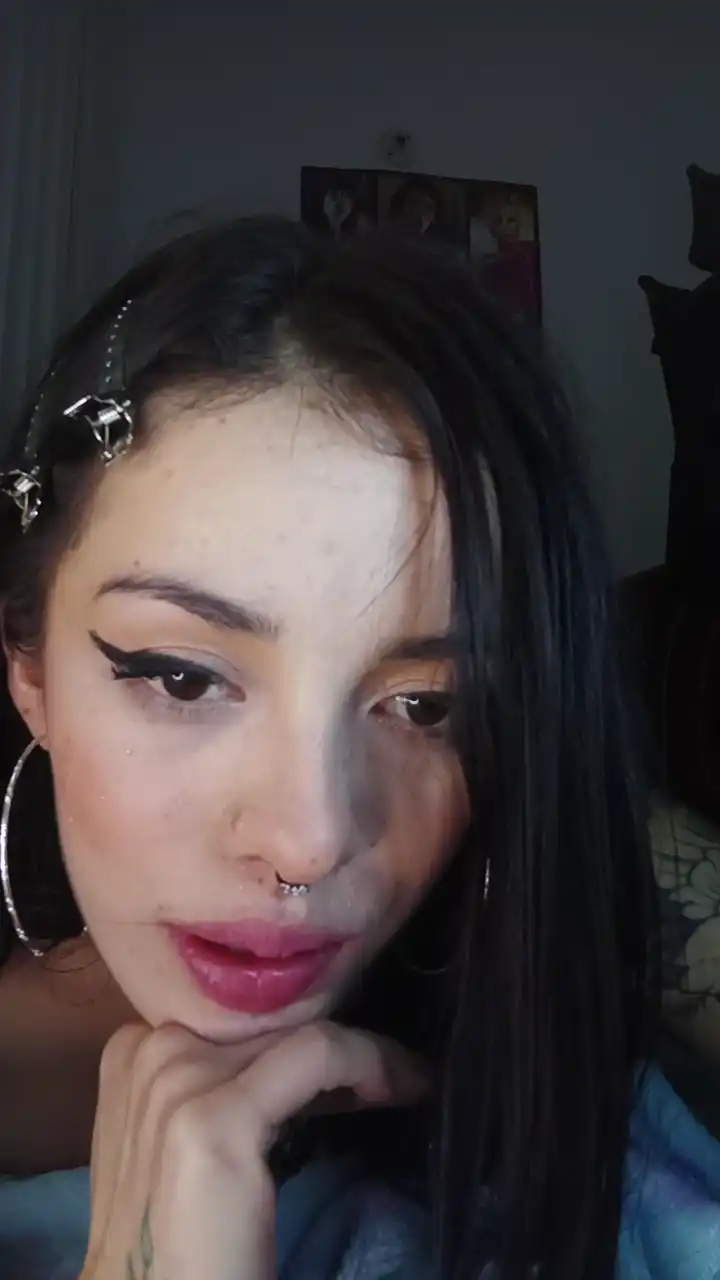 Yourkarma – Cam4 Live Sex Cam Recording – 2025-05-10 08:27:26