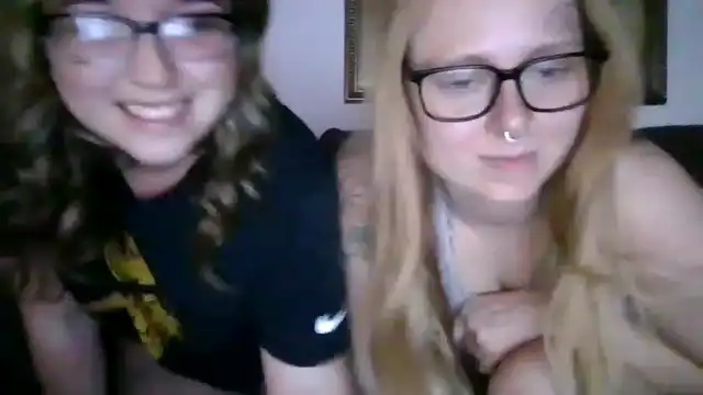 Lillkitty97 – Myfreecams Live Sex Cam Recording – 2025-02-20 22:41:42