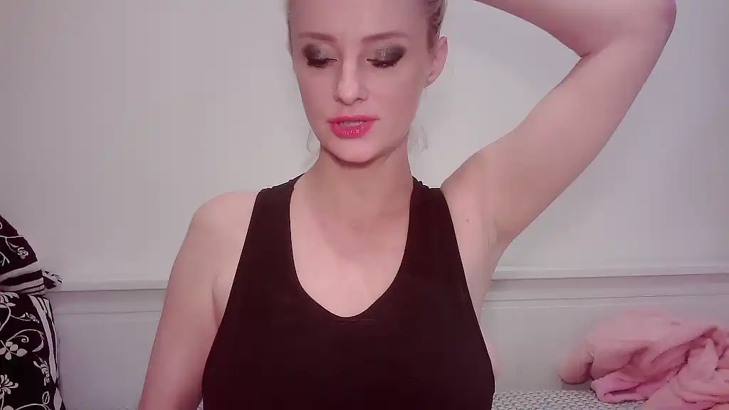Panciamilenka – Showup Live Sex Cam Recording – 2026-04-07 21:42:21