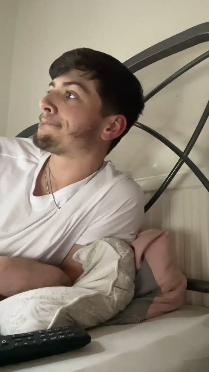 Pinns03 – Cam4 Live Sex Cam Recording – 2025-02-12 21:01:40