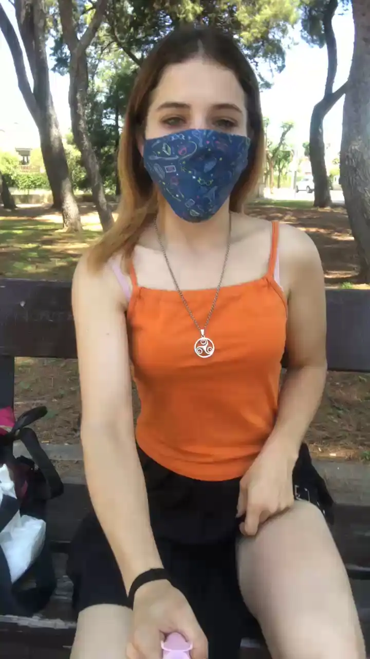 Aprendizdsumisa – Cam4 Live Sex Cam Recording – 2025-02-25 19:01:14