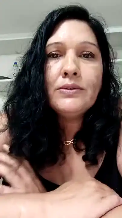 Ladycurvy – Amateur.tv Live Sex Cam Recording – 2025-07-26 22:25:32