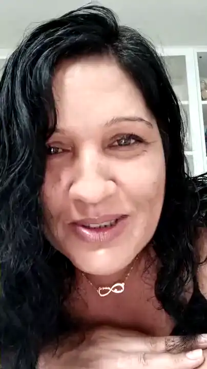 Ladycurvy – Amateur.tv Live Sex Cam Recording – 2026-07-09 10:11:48