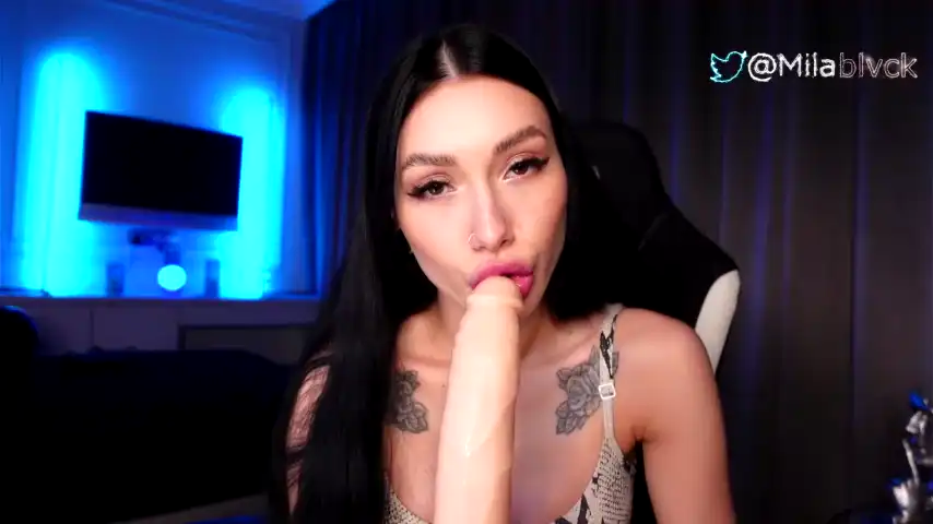 Miladenver – Chaturbate Live Sex Cam Recording – 2025-11-12 15:41:35