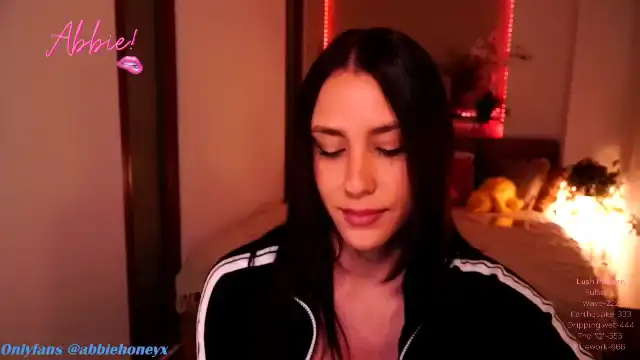 Abiee_ – Myfreecams Live Sex Cam Recording – 2025-03-05 05:33:54