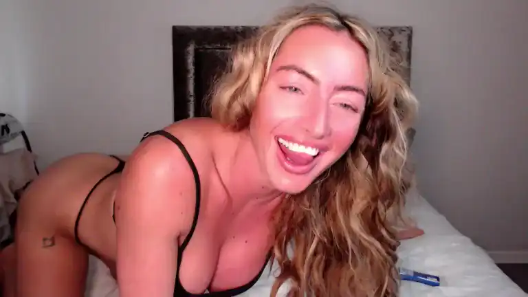 Chelseablack – Streamate Live Sex Cam Recording – 2025-12-15 11:50:02