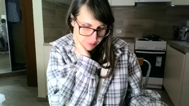 Maridream – Streamate Live Sex Cam Recording – 2026-02-10 18:00:46
