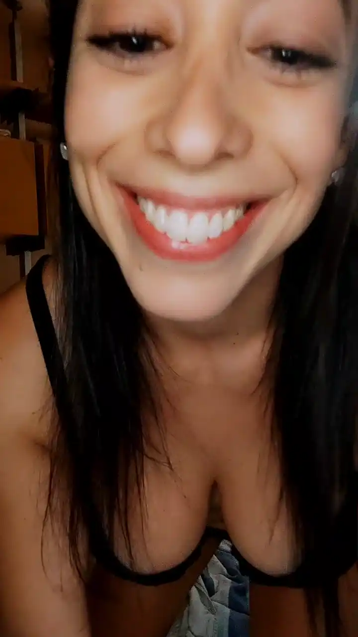 Meganfoxyar – Cam4 Live Sex Cam Recording – 2026-07-09 18:44:11
