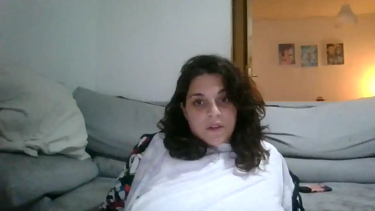 Gatitasex21 – Amateur.tv Live Sex Cam Recording – 2026-03-18 09:27:33