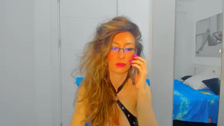 Avadearmond – Streamate Live Sex Cam Recording – 2025-12-29 12:44:26