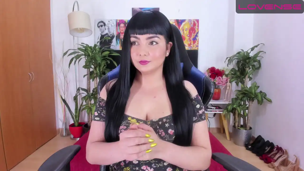 Vikkyrose – Xlovecam Live Sex Cam Recording – 2025-04-02 03:24:36