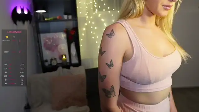 Nicoletteshea – Myfreecams Live Sex Cam Recording – 2025-06-08 22:47:55