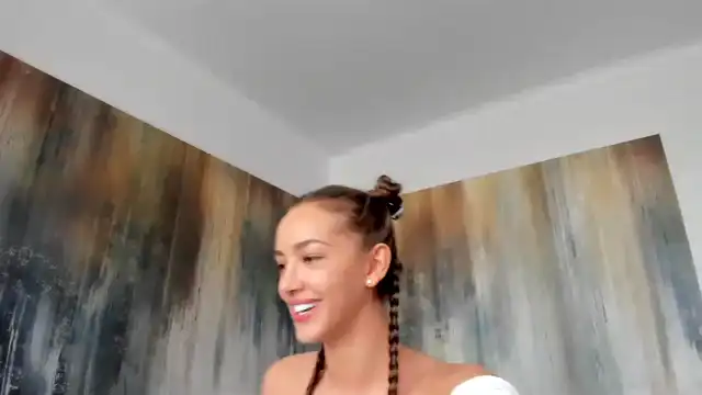 Tiffany_h – Myfreecams Live Sex Cam Recording – 2026-07-07 12:46:28