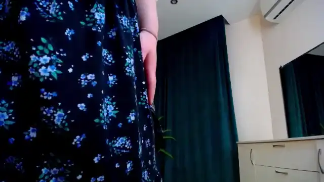 Admiremyeyes – Myfreecams Live Sex Cam Recording – 2025-02-27 15:28:43