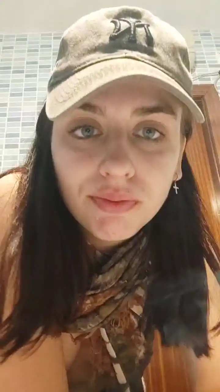 Ariadnawheel – Cam4 Live Sex Cam Recording – 2025-05-27 12:10:33