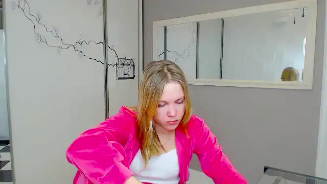 Kate_lewiss – Myfreecams Live Sex Cam Recording – 2025-07-19 10:30:56