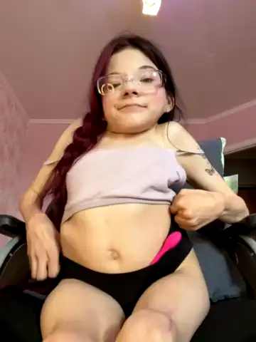 Minisophiaa – Stripchat Live Sex Cam Recording – 2025-03-19 23:18:21