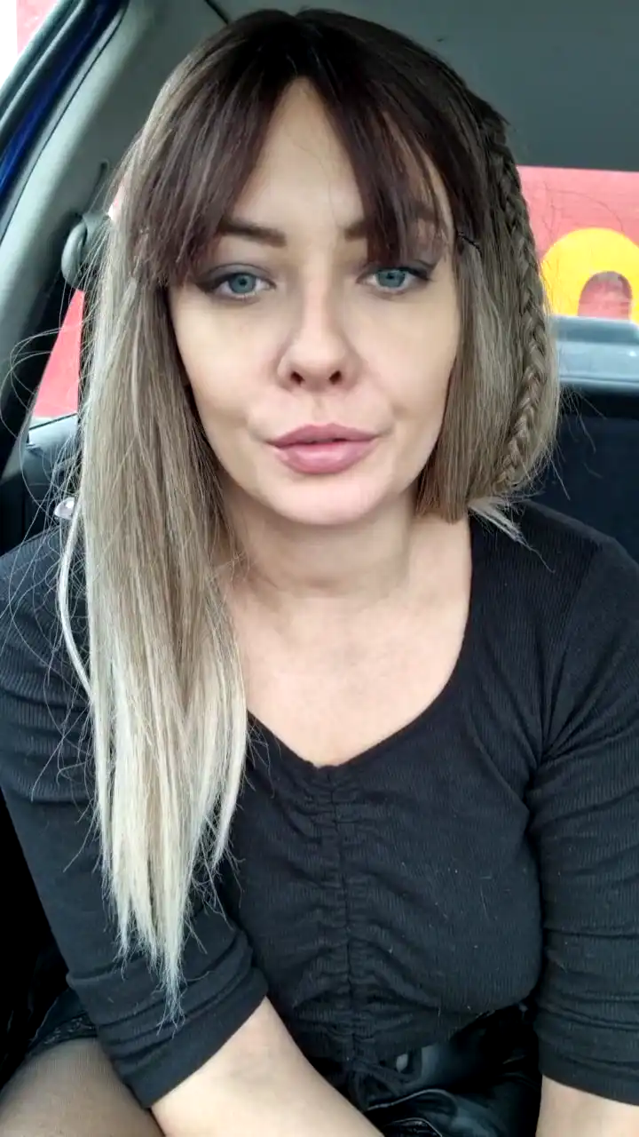 Brzoskwinka2_ – Showup Live Sex Cam Recording – 2025-05-14 16:59:37