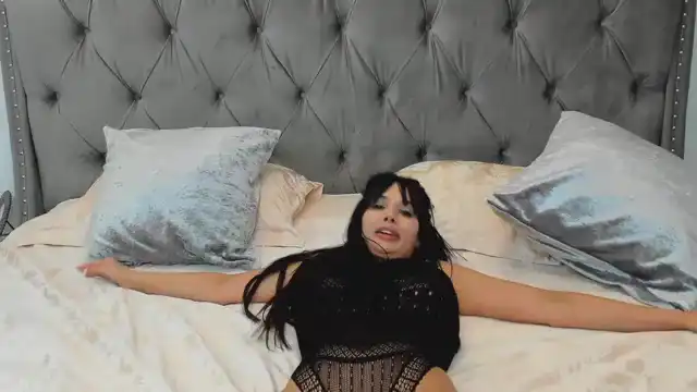 Lenalively – Myfreecams Live Sex Cam Recording – 2025-06-03 15:59:28