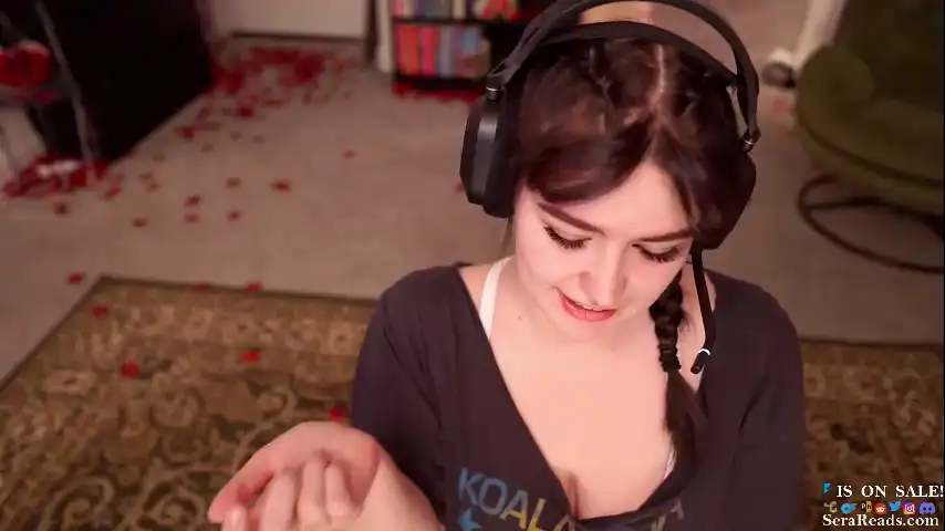 Serareads – Chaturbate Live Sex Cam Recording – 2025-12-01 22:08:33