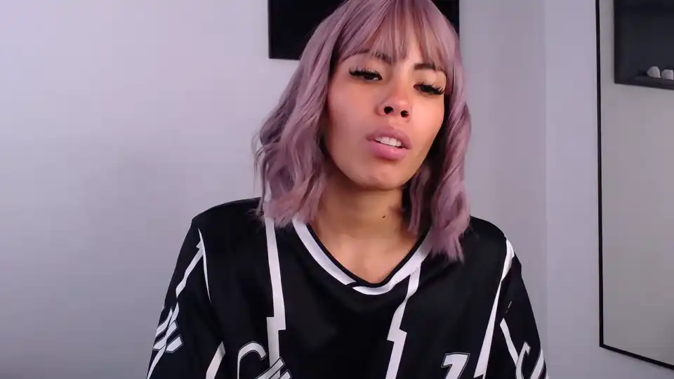 Julieth_adams – Manyvids Live Sex Cam Recording – 2025-02-14 03:16:39